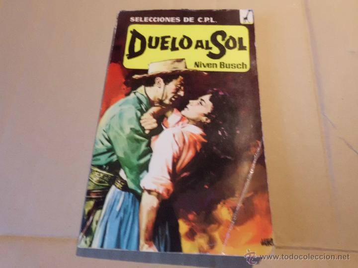 Libros de segunda mano: DUELO AL SOL SELECCIONES DE C.P.L. NIVEN BUSCH - Foto 1