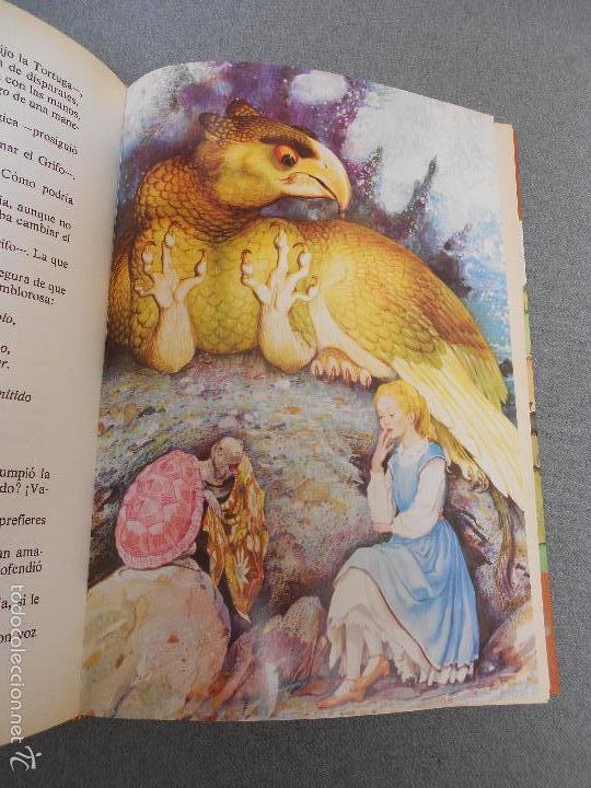 Libros de segunda mano: LAS AVENTURAS DE ALICIA. LEWIS CARROLL - Foto 10