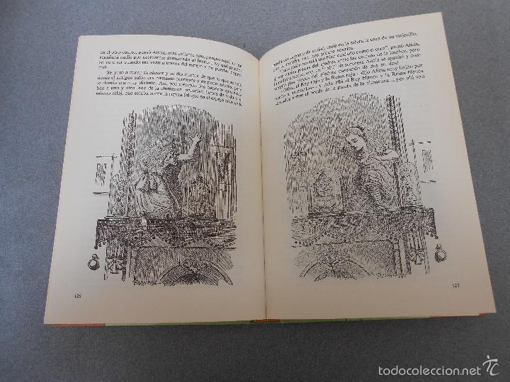 Libros de segunda mano: LAS AVENTURAS DE ALICIA. LEWIS CARROLL - Foto 11