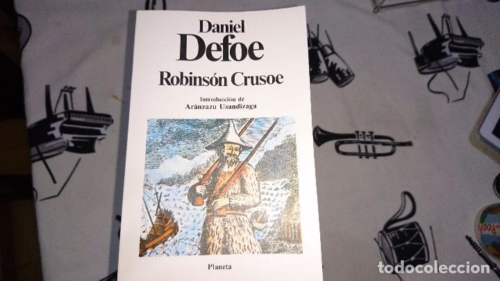 Libros de segunda mano: ROBINS&Oacute;N CRUSOE, DANIEL DEFOE, PLANETA - Foto 1