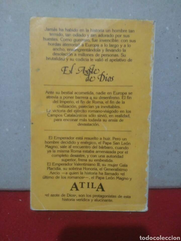 Libros de segunda mano: El azote de Dios Atila. Louis de Wohl - Foto 2