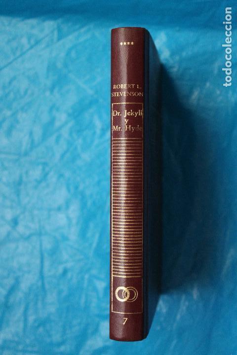 Libros de segunda mano: ROBERT LOUIS STEVENSON, DR. JEKILL y MR. HYDE, EDICIONES ORBIS 1982, N&ordm; 7 - Foto 2
