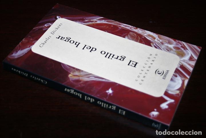Libros de segunda mano: CHARLES DICKENS - EL GRILLO DEL HOGAR - COL. CENTENARIO - ESPASA - 1998 - Foto 2