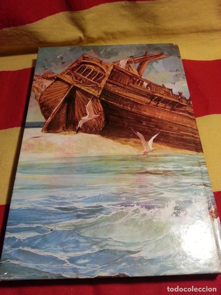 Libros de segunda mano: ROBINSON CRUSOE . - Foto 4