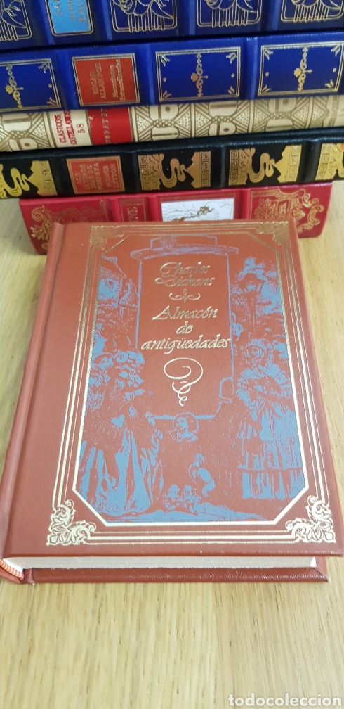 Libros de segunda mano: CHARLES DICKENS.Almacen de antig&uuml;edades. Coleccion grandes cl&aacute;sicos de la literatura universal.