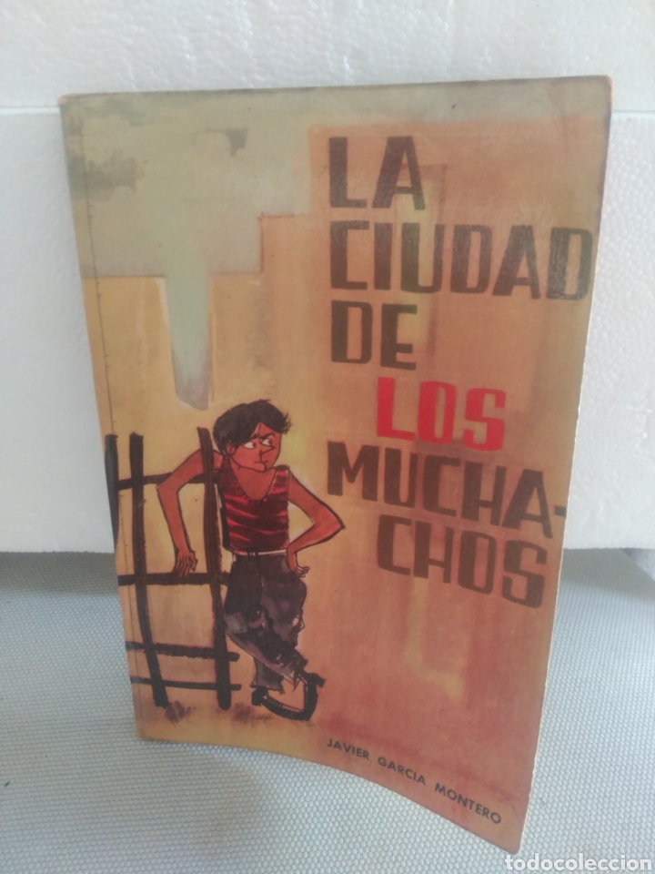 Libros de segunda mano: La Ciudad de los Muchachos .Javier Garc&iacute;a Montero - Foto 1