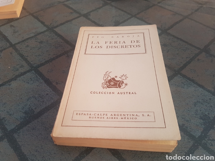 Libros de segunda mano: La feria de los discretos - austral - Foto 1