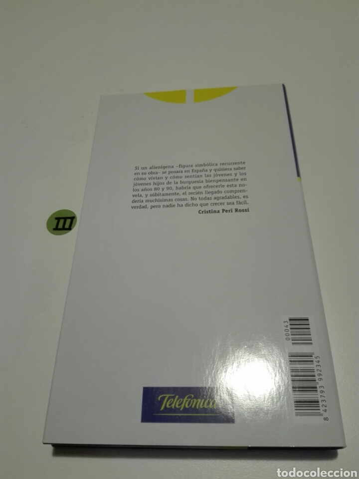 Libros de segunda mano: BEATRIZ Y LOS CUERPOS CELESTES. LUCIA ETXEBARRIA. - Foto 2
