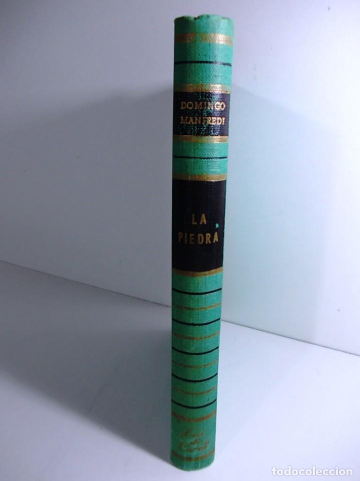 Libros de segunda mano: Libro la piedra de Domingo Manfredi - Foto 1