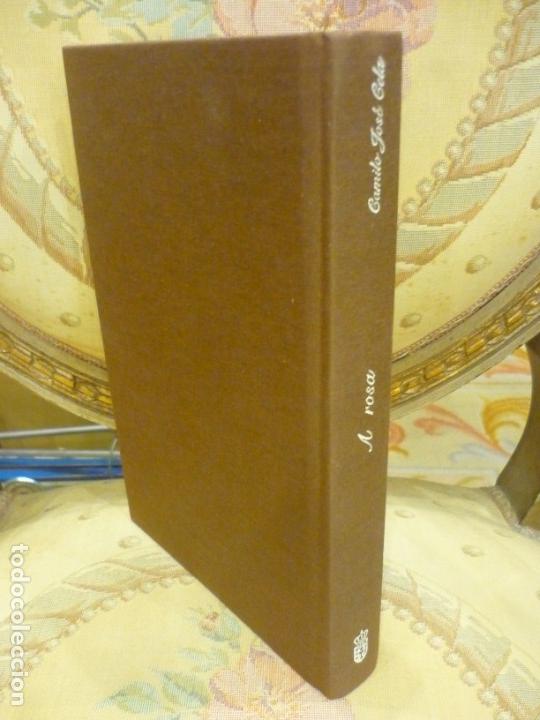 Libros de segunda mano: A ROSA, DE CAMILO JOS&Eacute; CELA. 1&ordf; EDICI&Oacute;N EN GALLEGO. - Foto 2