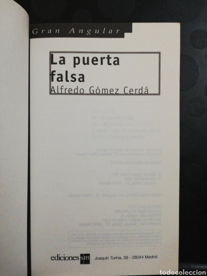 Libros de segunda mano: La puerta falsa ,Alfredo G&oacute;mez Cerda ,editorial SM - Foto 3