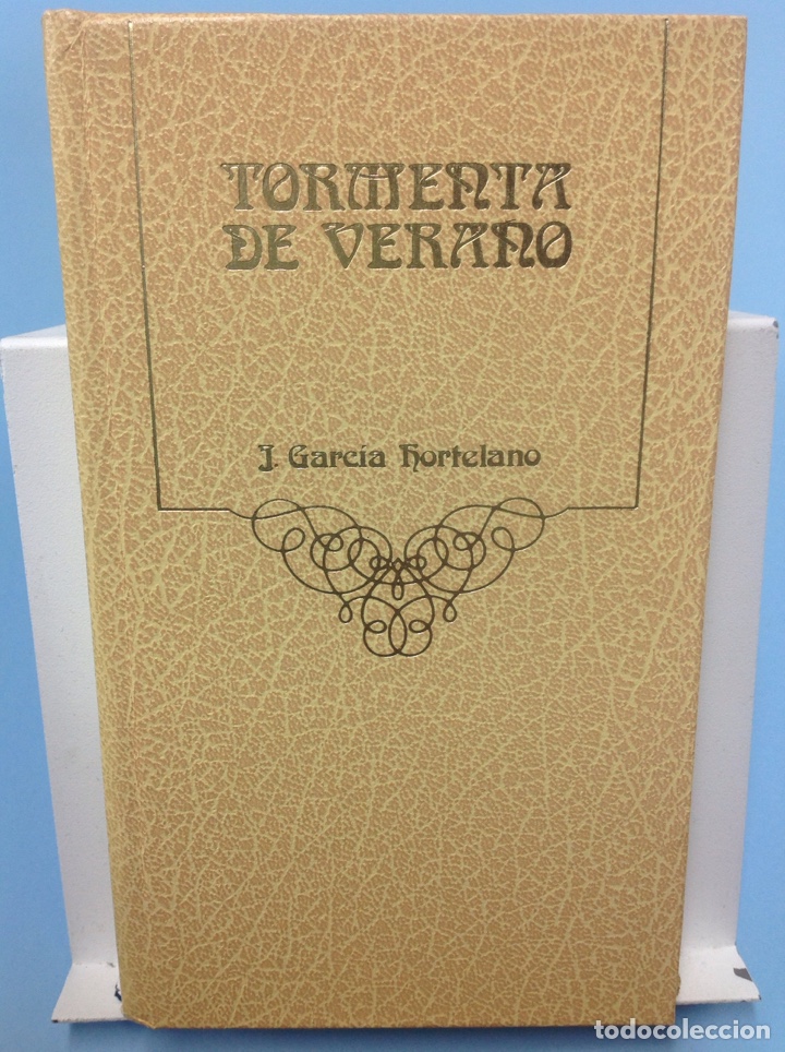 Libros de segunda mano: Tormenta de verano - J. Garc&iacute;a Hortelano - 1979 - Foto 1