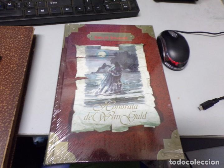 Libros de segunda mano: ESTAMOS LIQUIDANDO. aventuras de Emilio Salgari - honorata de Wan Guld - Foto 1