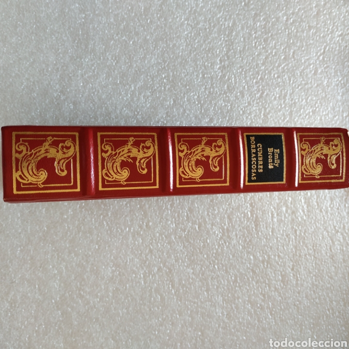 Libros de segunda mano: Cumbres borrascosas. Emily bronte - Foto 1