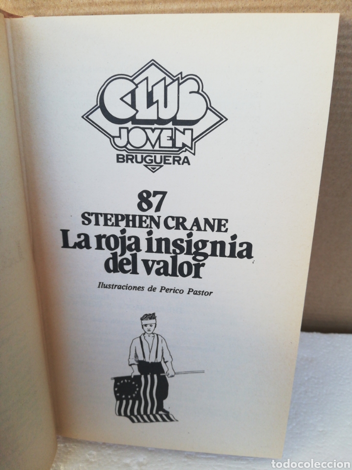 Libros de segunda mano: La roja insignia. Stephen Crane. Ed bruguera - Foto 2