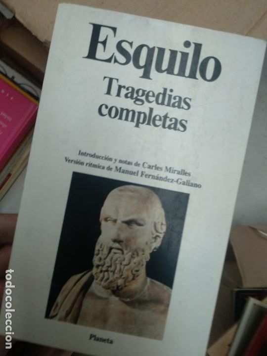 Libros de segunda mano: Tragedias completas - Esquilo (Introducci&oacute;n y notas de Carles Miralles) - Foto 1