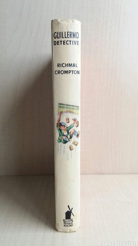 Libros de segunda mano: Guillermo Detective. Richmal Crompton. Molino, 1980. - Foto 2