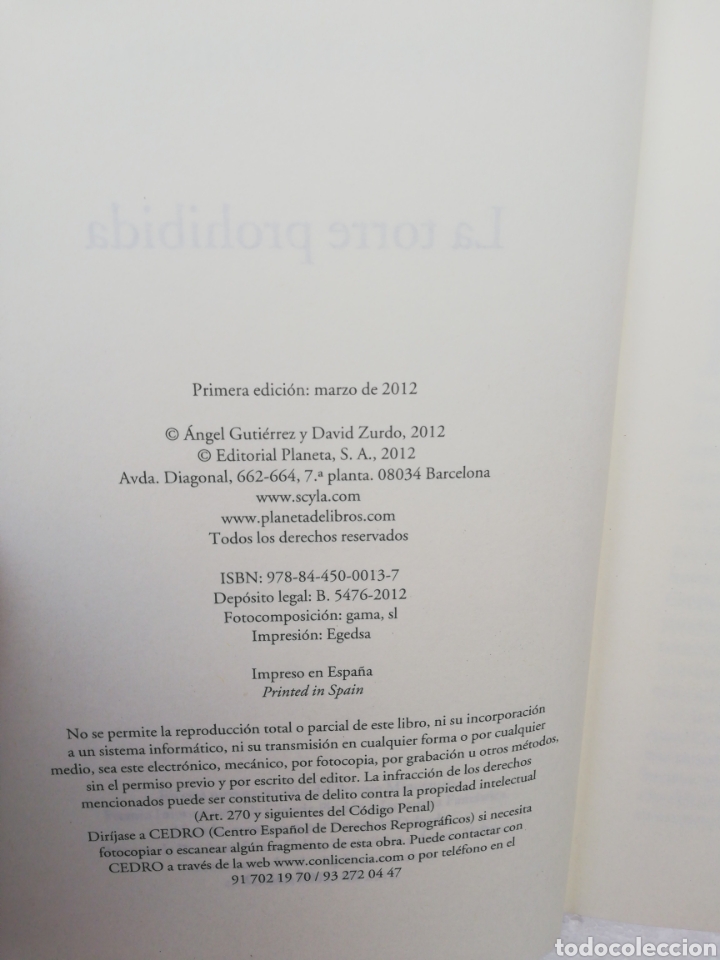 Libros de segunda mano: La torre prohibida. &Aacute;ngel Guti&eacute;rrez - Foto 3