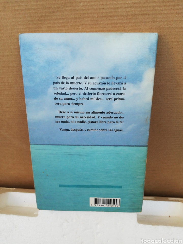 Libros de segunda mano: Caminar sobre las aguas .Anthony de Mello . Editorial lumen - Foto 4