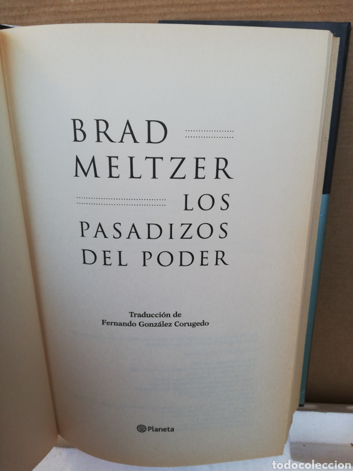 Libros de segunda mano: Los pasadizos del poder .Brad meltzer .Editorial planeta - Foto 2