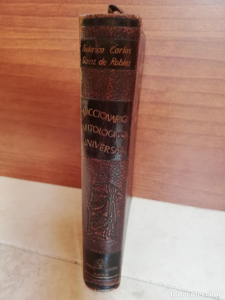 Libros de segunda mano: AGUILAR. DICCIONARIO MITOL&Oacute;GICO UNIVERSAL. - Foto 3