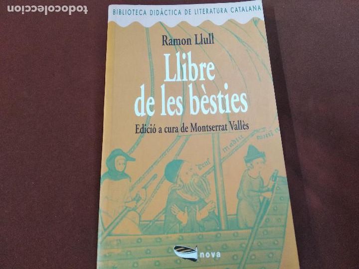 Libros de segunda mano: llibre de les b&egrave;sties - ramon llull - editorial barcanova - CEB - Foto 1