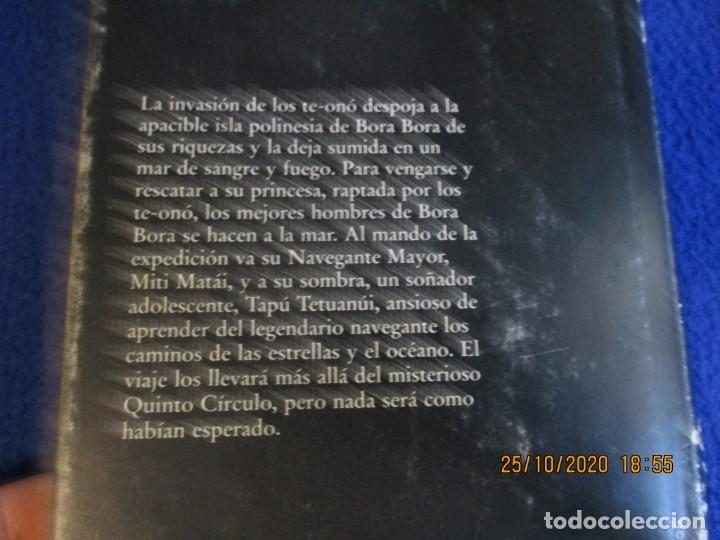 Libros de segunda mano: BORA BORA Alberto Vazquez Figueroa C&iacute;rculo de Lectores 1993 - Foto 3