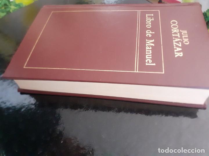Libros de segunda mano: LIBRO DE MANUEL JULIO CORT&Aacute;ZAR ORBIS - Foto 2