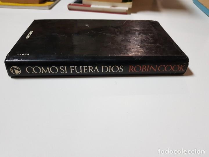 Libros de segunda mano: COMO SI FUERA DIOS. ROBIN COOK. CIRCULO DE LECTORES. 1984 - Foto 2