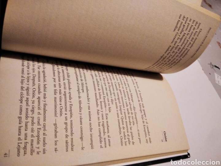 Libros de segunda mano: Dioses y h&eacute;roes de la antigua Grecia - Foto 4
