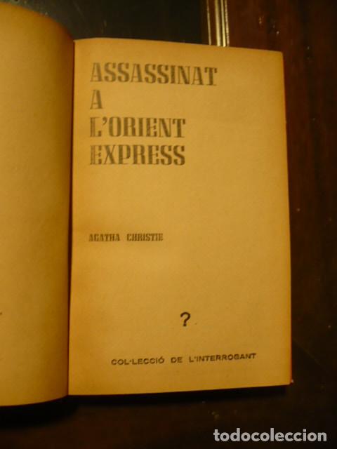 Libros de segunda mano: Assassinat a lOrient Express, Agatha Christie, en catalan. - Foto 2