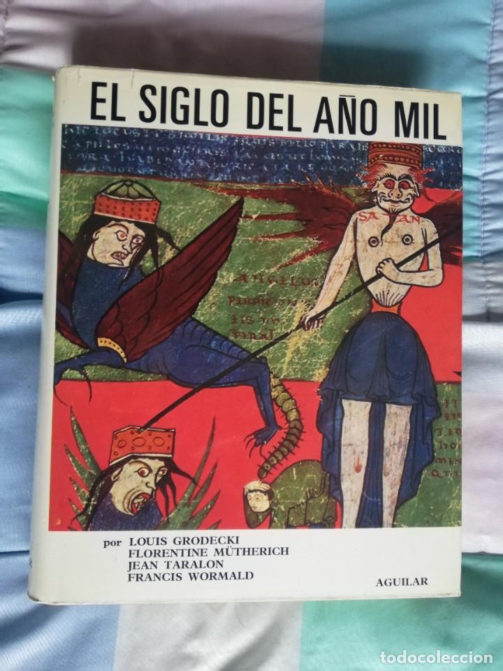 Libros de segunda mano: AGUILAR EL SIGLO DEL A&Ntilde;O MIL EL UNIVERSO DE LAS FORMAS - Foto 1