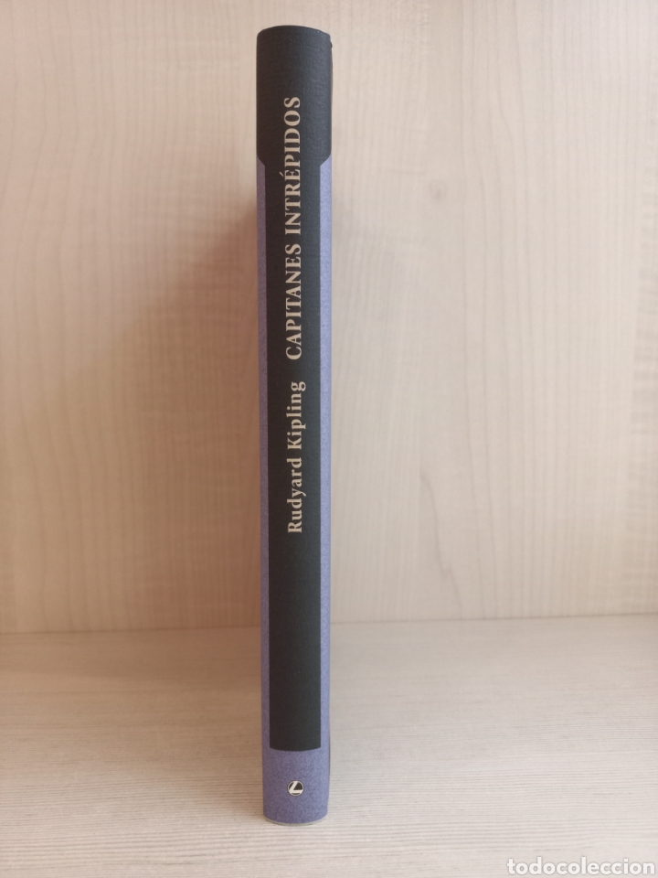 Libros de segunda mano: Capitanes Intr&eacute;pidos. Rudyard Kipling. C&iacute;rculo de lectores, colecci&oacute;n Flecha Negra, 1999. - Foto 2