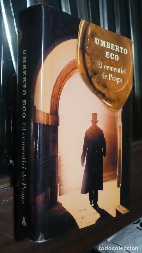 Libros de segunda mano: Umberto Eco, El cementiri de Praga, en catalan. - Foto 1