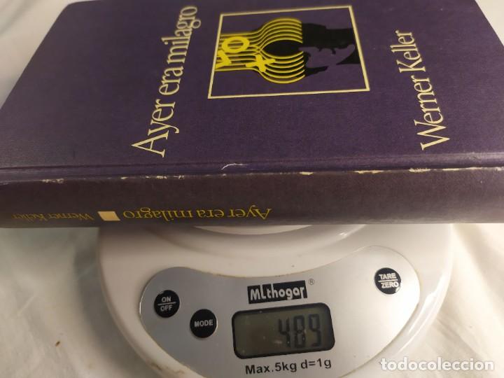 Libros de segunda mano: Ayer era milagro Werner Keller - Foto 3