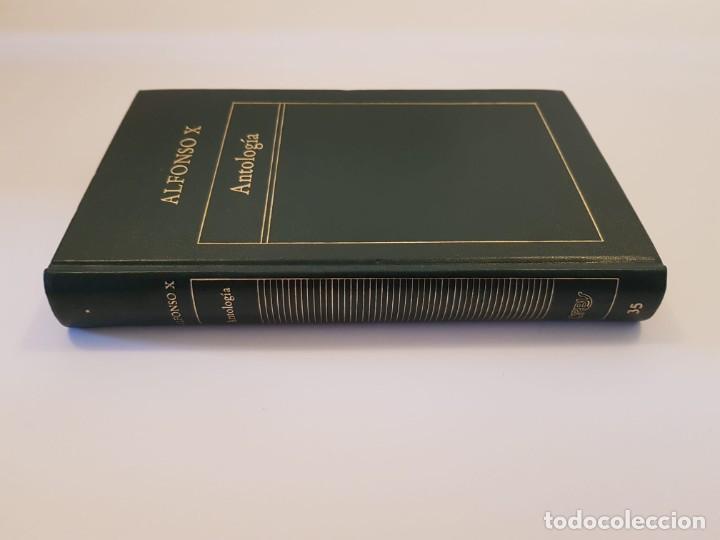 Libros de segunda mano: Alfonso X. Antolog&iacute;a. Orbis, 1983. - Foto 2