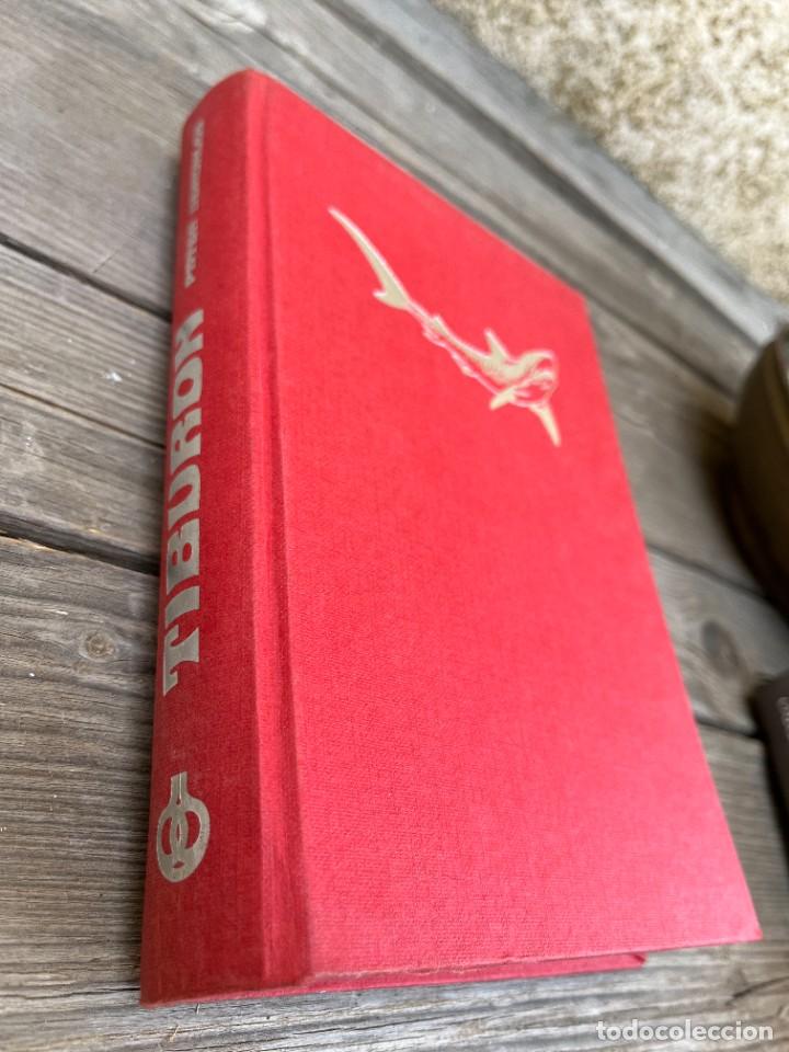 Libros de segunda mano: TIBURON. PETER BENCHLES. - Foto 1