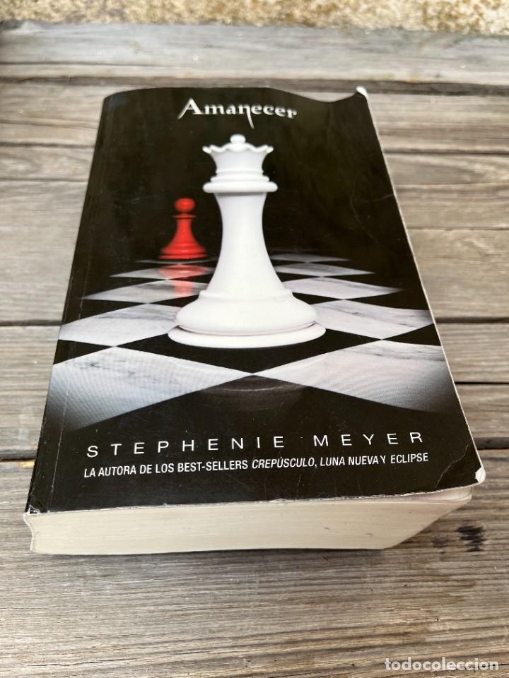 Libros de segunda mano: AMANECER. STEFANIE MEYER. - Foto 1