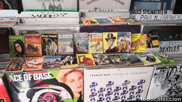 Libros de segunda mano: Lote 24 ejemplares enciclopedia pulga - Foto 1