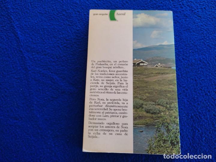 Libros de segunda mano: El Amo de Seijala H&eacute;l&egrave;ne Vall&eacute;e Ediciones SM 3&ordf; Edici&oacute;n 1986 - Foto 3