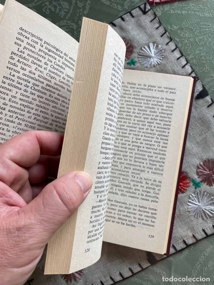 Libros de segunda mano: El cuento del Grial (Chr&eacute;tien de Troye) - Foto 2