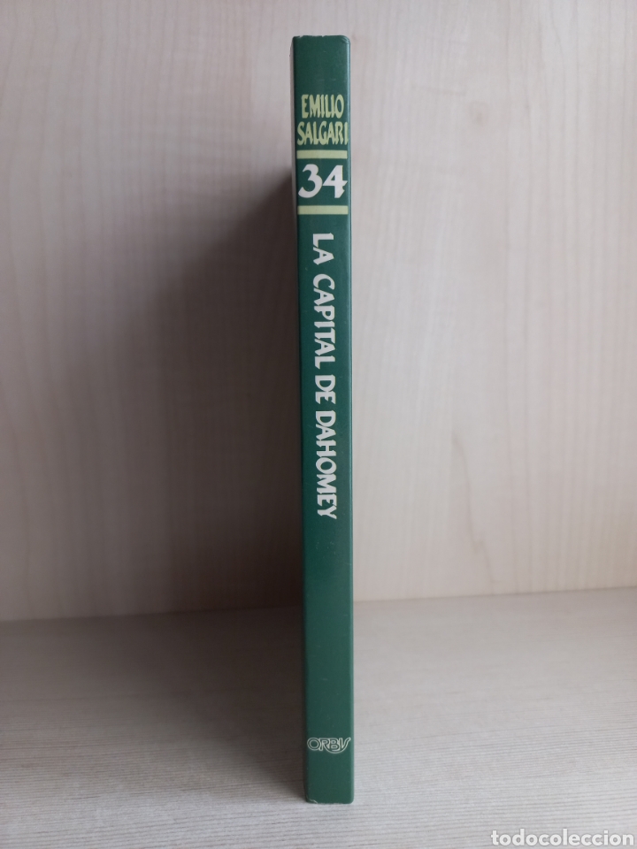 Libros de segunda mano: La capital de Dahomey. Emilio Salgari. Ediciones Orbis, 1987. Ilustrado - Foto 2