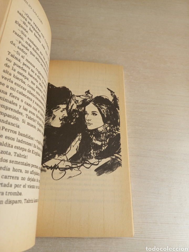 Libros de segunda mano: Las &aacute;guilas de la estepa. Emilio Salgari. Ediciones Orbis, 1987. Ilustrado - Foto 5