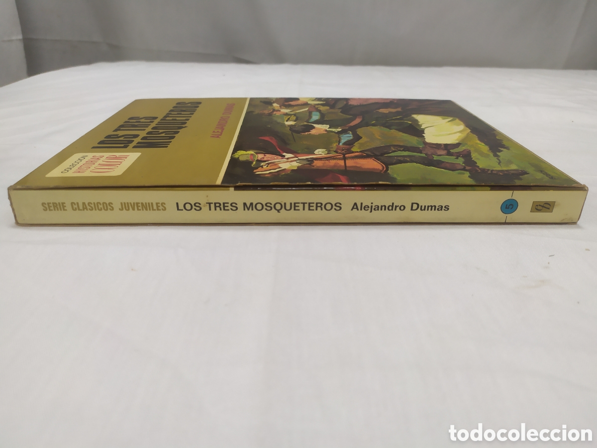 Libros de segunda mano: Los tres mosqueteros. Editorial Bruguera,1972 - Foto 2