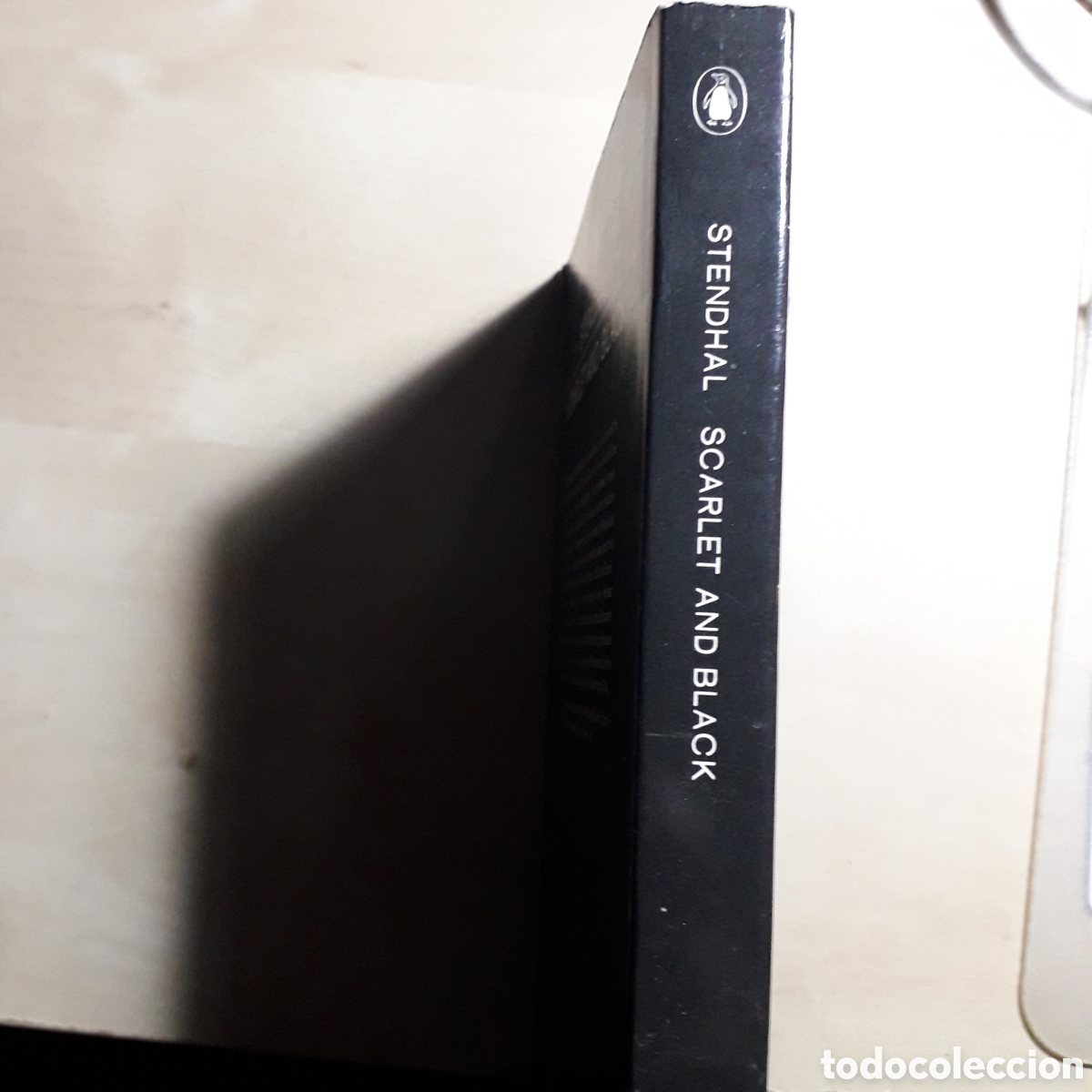 Libros de segunda mano: Stendhal: Scarlet and black. Penguin classics L30, 1965 - Foto 3