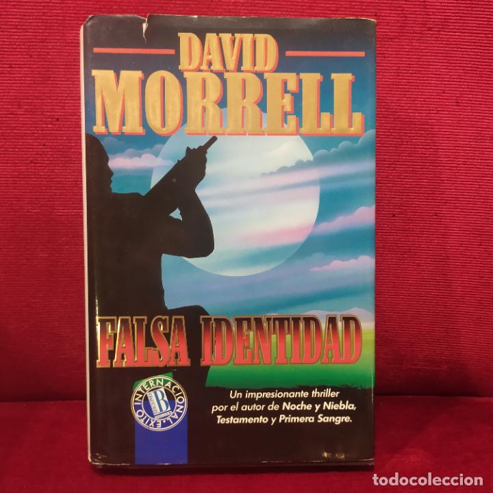 Libros de segunda mano: Falsa identidad - Morrell, David - Foto 1
