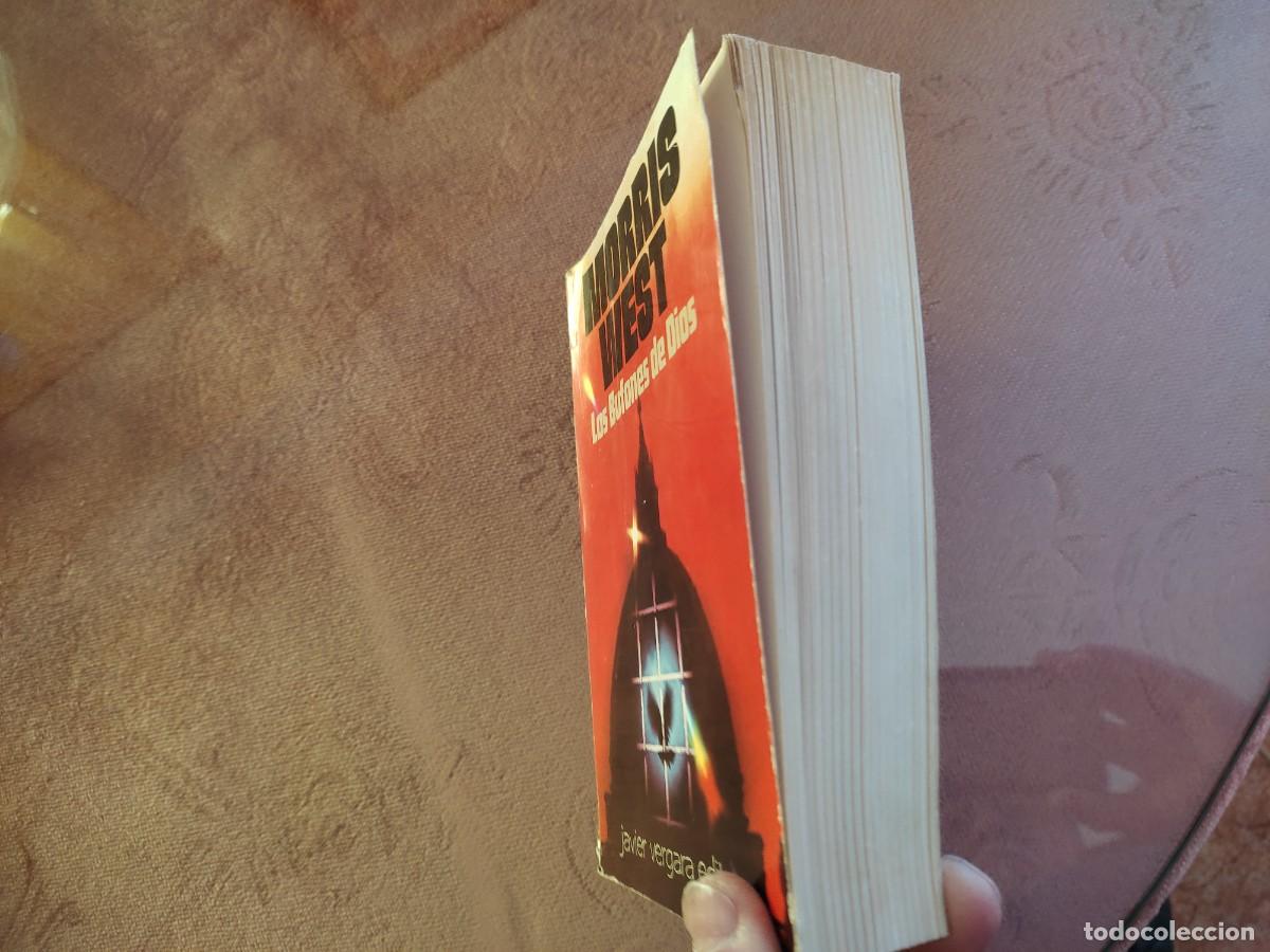 Libros de segunda mano: Los Bufones de Dios Morris West Ed Vergara 1981 - Foto 7