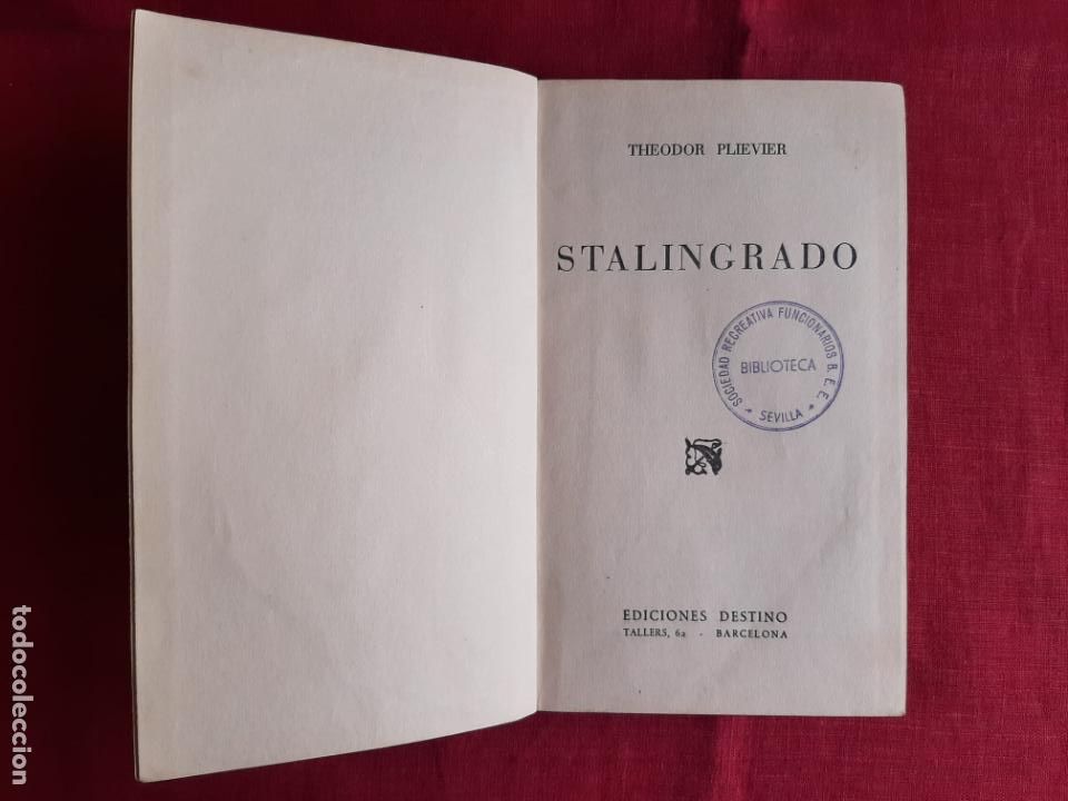 Libros de segunda mano: Stalingrado - Plievier, Theodor - Foto 1