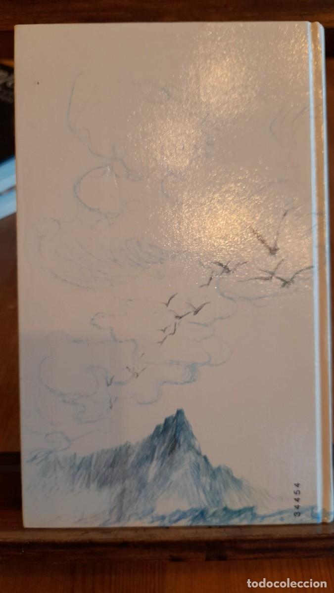 Libros de segunda mano: LA ISLA DEL TESORO / Julio Verne - Foto 2
