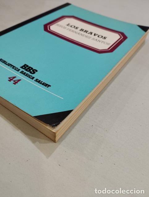 Libros de segunda mano: Jes&uacute;s Fern&aacute;ndez Santos - Los bravos - Foto 2